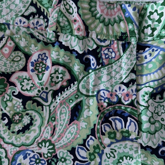 Talbots Perfect Short Size 4 paisley pink, green, blue, white print. - Picture 5 of 7